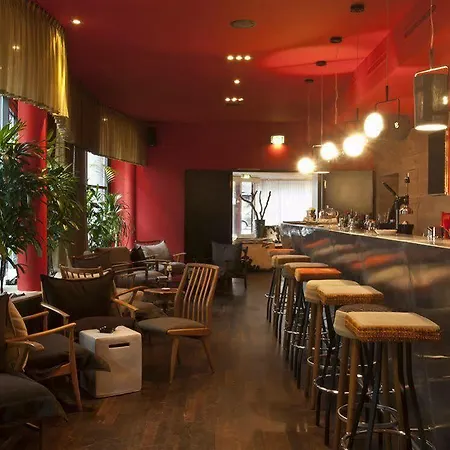Hotel Bristol - Frankfurt - Station 4*