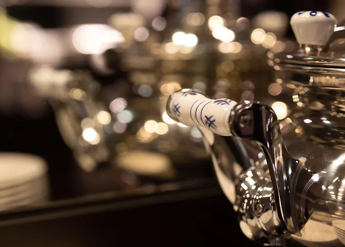 Bristol - Frankfurt Centre - 4*