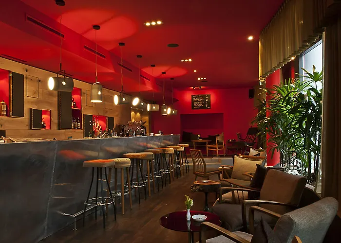 Bristol - Frankfurt Centre - 4*