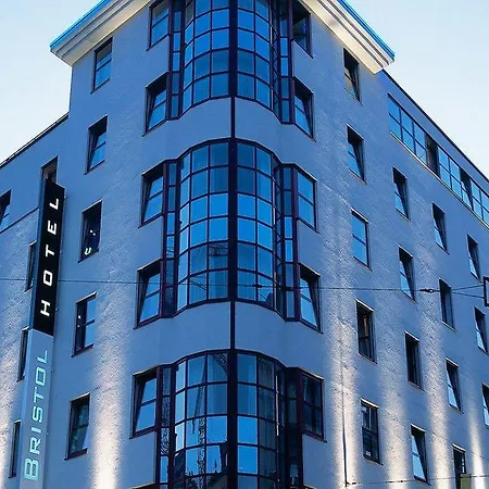 Hotel Bristol - Frankfurt - Station 4*