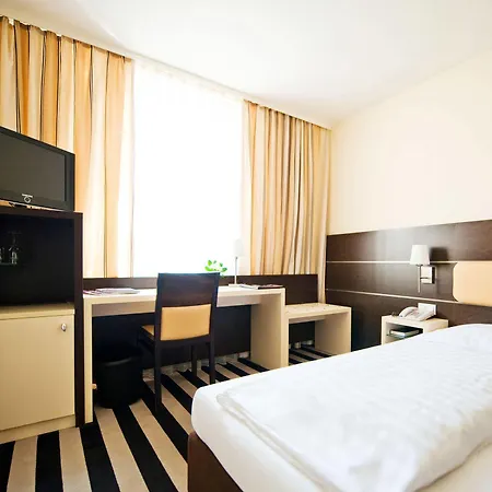 Hotel Bristol - Frankfurt - Station Francoforte sul Meno