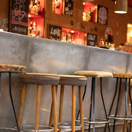 Bristol - Frankfurt Centre - Ξενοδοχείο 4*