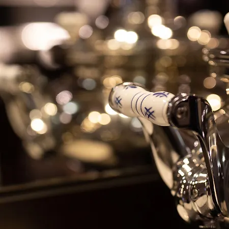 Bristol - Frankfurt Centre - 4*