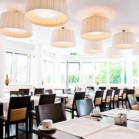 Tante Alma Bristol 3* Frankfurt am Main