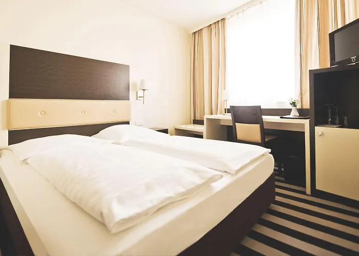 Hotel Bristol - Frankfurt Centre -