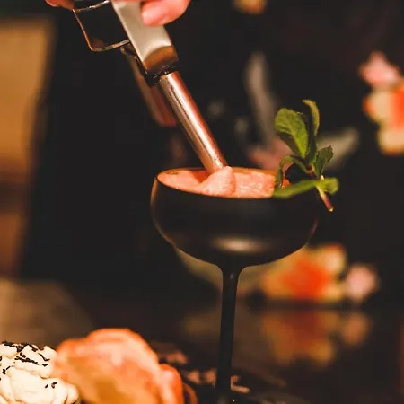 Bristol - Frankfurt Centre - 4*