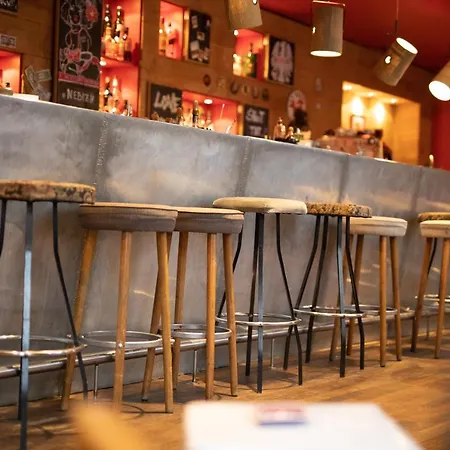 Hotell Bristol - Frankfurt Centre -