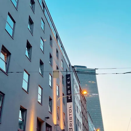 Hotell Bristol - Frankfurt Centre - 4*