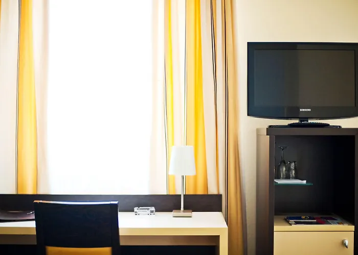 Bristol - Frankfurt Centre - 호텔 4*