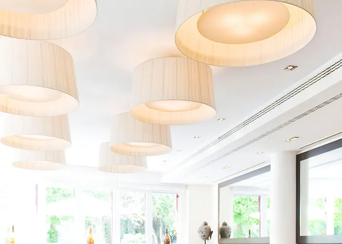 Hotel Bristol - Frankfurt Centre - 4*